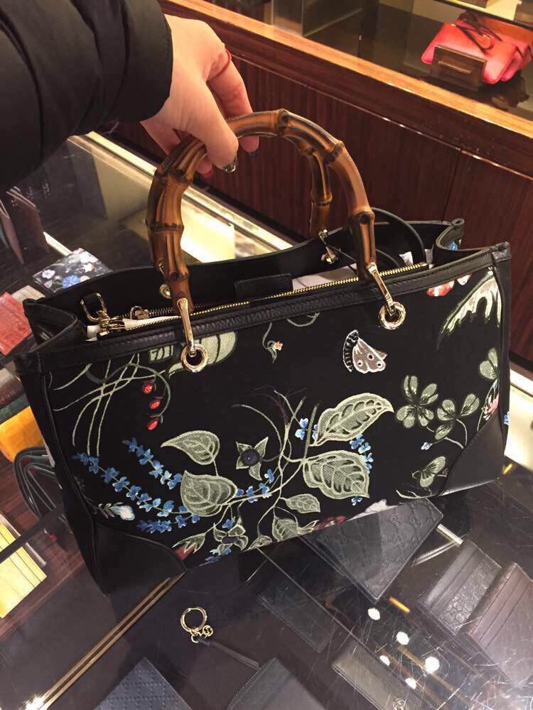 Gucci 322231 2025